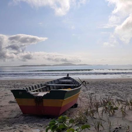Casarao Pe Na Areia Pero Villa Cabo Frio Exterior foto